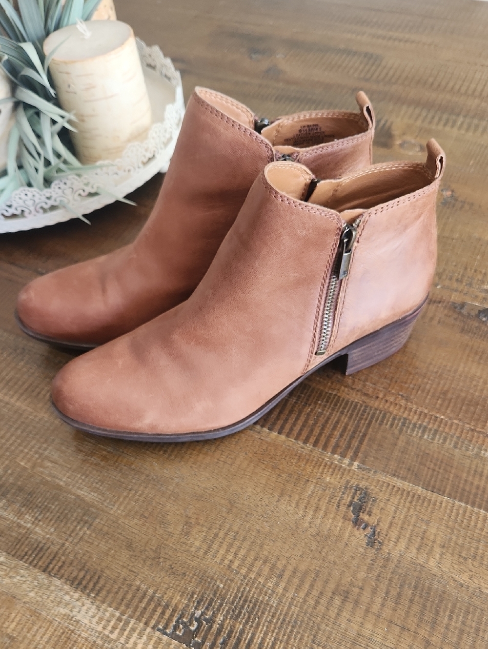 Women's LUCKY BRAND Tan Suede Ankle Booties with Side Zip